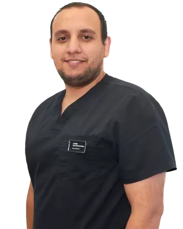 Врач Алиев Азиз Интигамович