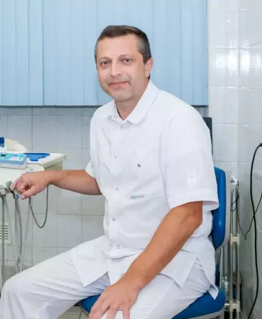 Врач Гадалов Александр Валерьевич